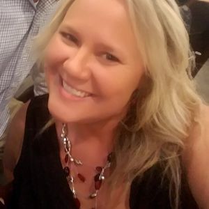 Meet your Posher, Claire